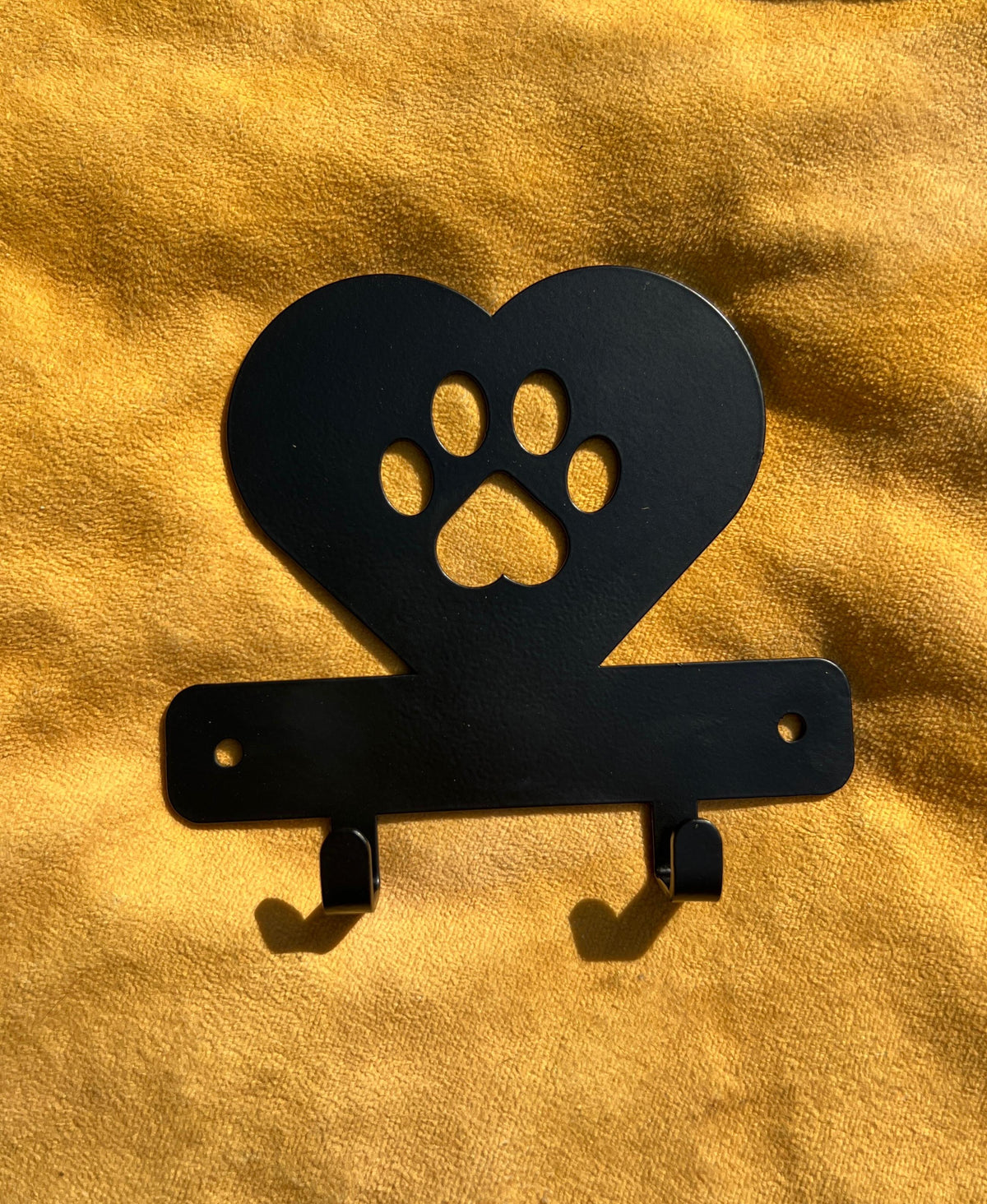 Leash Hanger